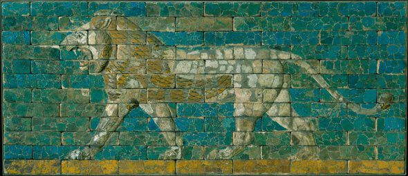 Panel con león. Mesopotamia, Babilonia (Hillah, Iraq) 604–562 A.C.