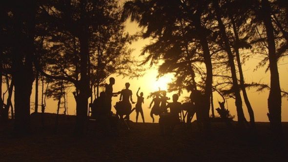 Fotogramas de la película 'Casamance'