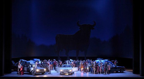 El Real también ha programado la polémica Carmen con puesta en escena de Calixto Bieito. Foto: Vincent Pontet / Opéra national de Paris