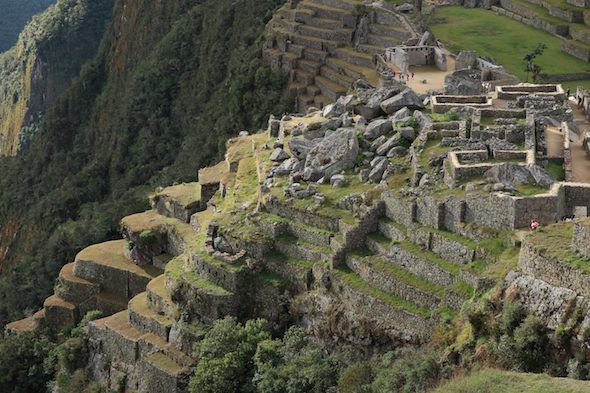 Detalle de las terrazas de la ciudad de Machu Picchu. 