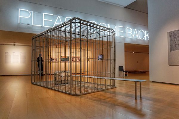 Imagen de la exposición 'Please Come Back' en el IVAM. Foto: Manuel Cuéllar.