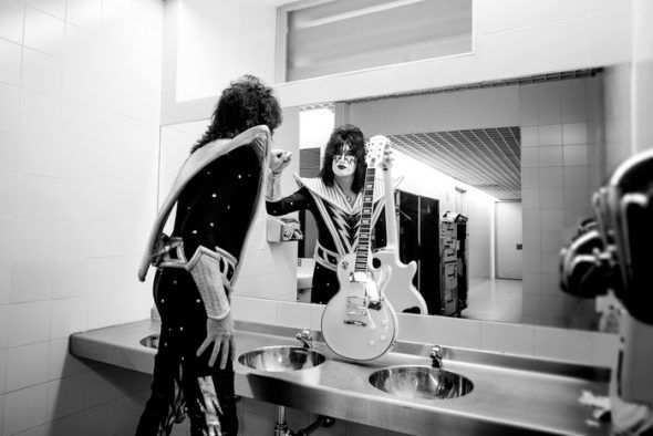 El guitarrista de Kiss en el Palacio de Deportes de Madrid. Foto: J P-F. 