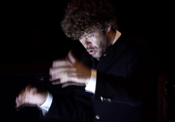 El director de orquesta Pablo Heras-Casado en el Teatro Real de Madrid. Foto: Javier del Real.