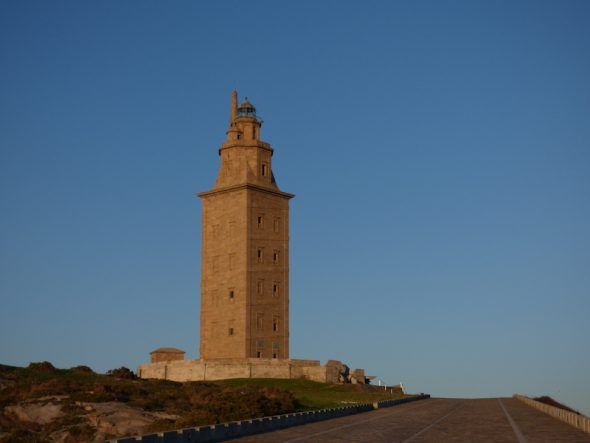 La Torre de Hércules fotografiada por Antonio Saldoval Rey, autor de 'La Torre'.