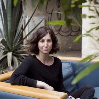 La escritora Maayan Eitan, autora de la novela 'Amor'.