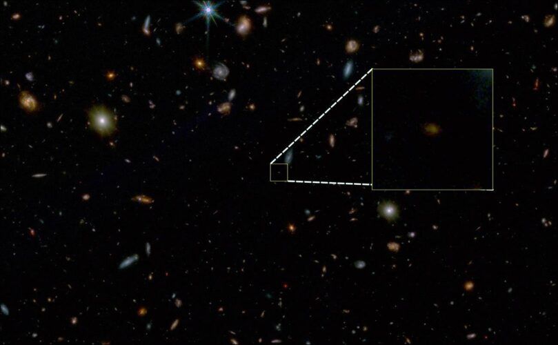 Situación de la galaxia JADES-GS-z7-01-QU (resaltada) en una pequeña fracción del cielo captado por el Webb. Colaboración JADES JWST