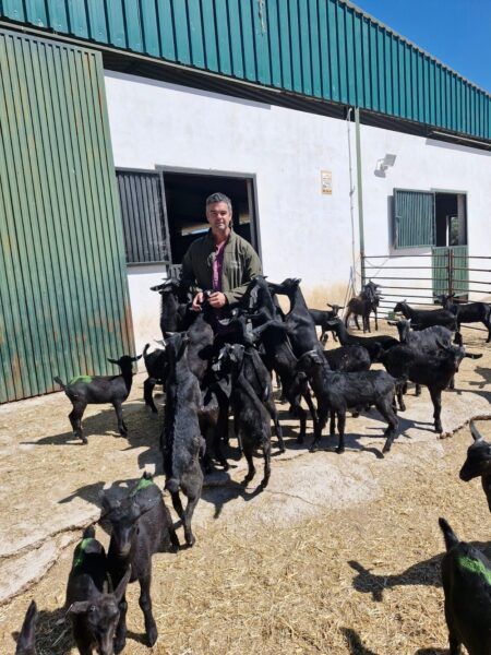 Enrique Izquierdo, mentor en Granja Cooprado.