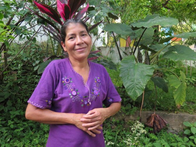 La líder salvadoreña Vidalina Morales, activista en el municipio de Cabañas contra la minería. Foto: Rosa M. Tristán.