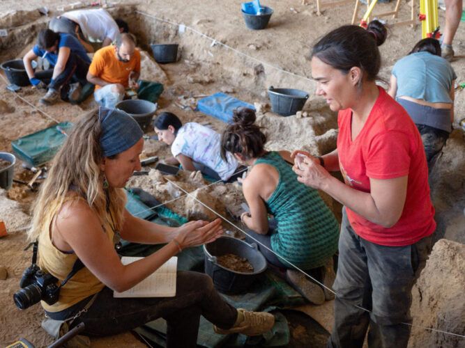 Excavaciones en la Malia. Foto: Junta de Comunidades de Castilla La Mancha.