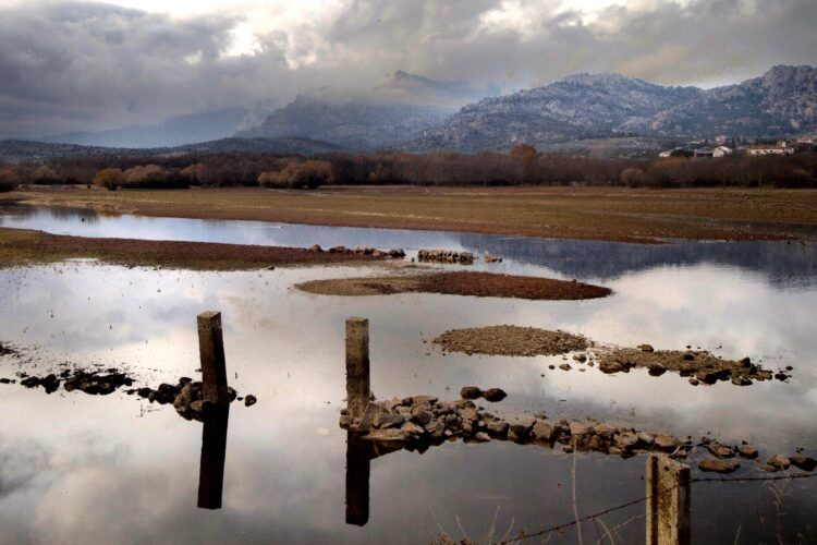 Embalse de Santillana en la cuenca alta del Manzanares, Madrid. Foto: Héctor Esteban Menéndez / CC: