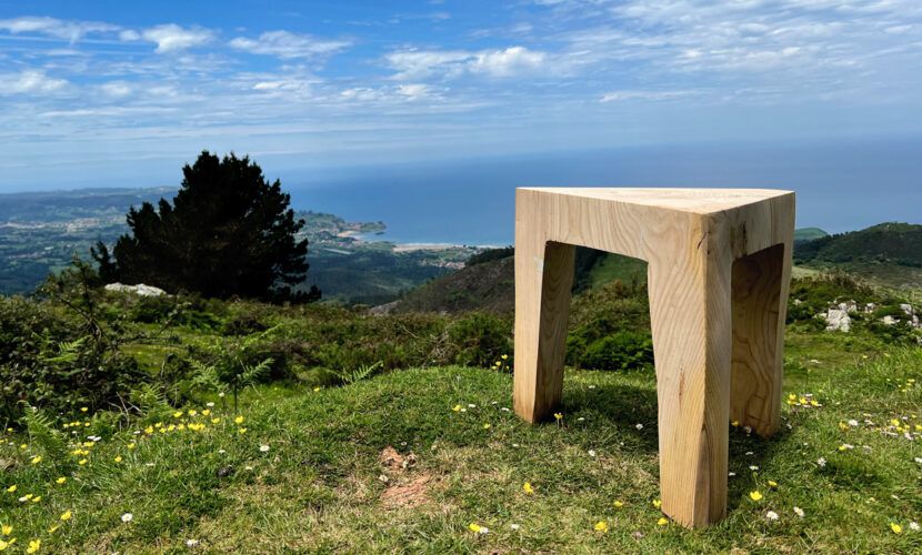 Suite Española, Silla Asturias. un tributo a las tierras del castaño, emblema de la tierra asturiana.