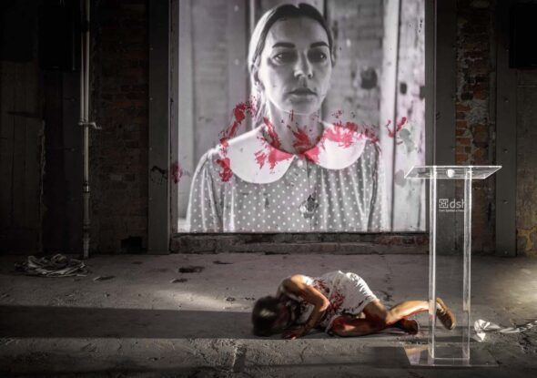 'Salvadas', dirigida por Maja Kleczewska. Foto: Magda Hueckel.