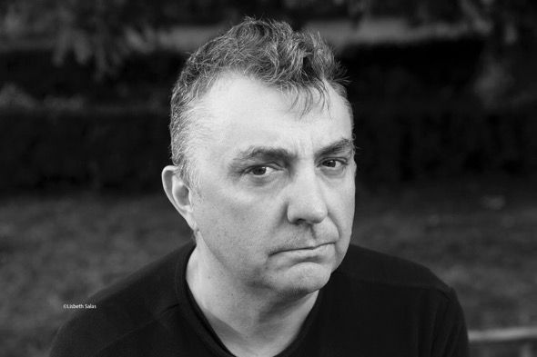 El escritor Manuel Vilas. Foto: Lisbeth Salas.